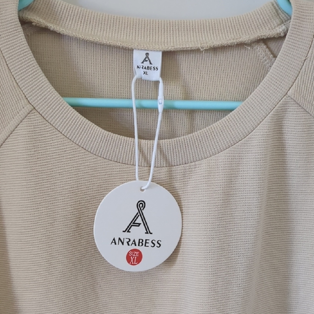 Women's Cream Sweatshirt - Picture 2 of 8